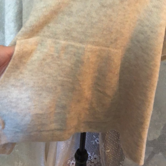 Loft Ivory Flecked Pocket Poncho Hoodie Sweater Size M/L Ribbed W/ Front Pocket - Picture 4 of 9